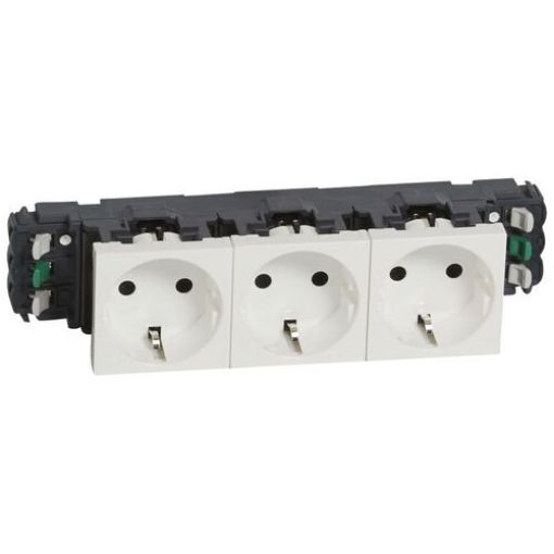 Picture of Schuko Socket Triple White with Automatic Terminals Mosaic 077403