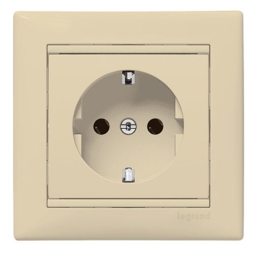 Picture of Safety Socket with Cream Cover Valena 774322